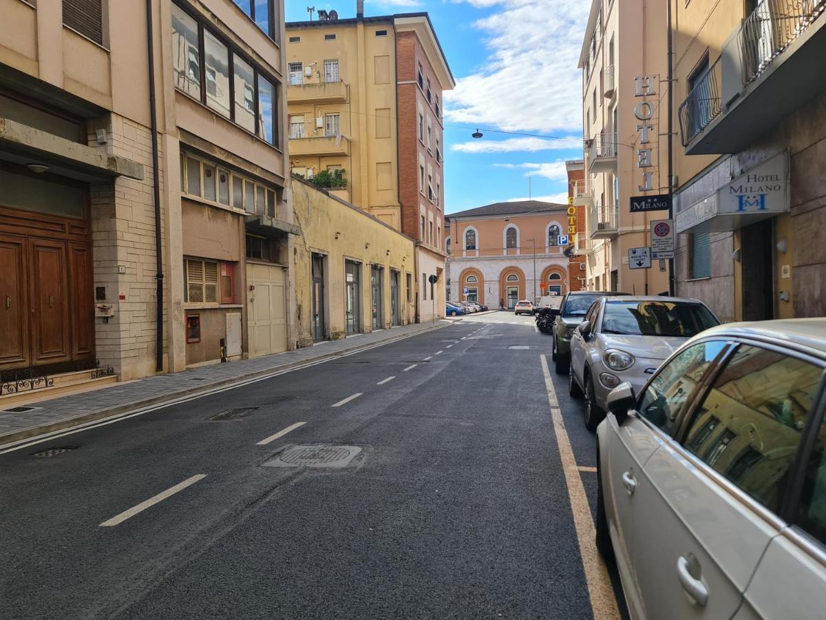 Lc Rooms Pisa Eksteriør billede